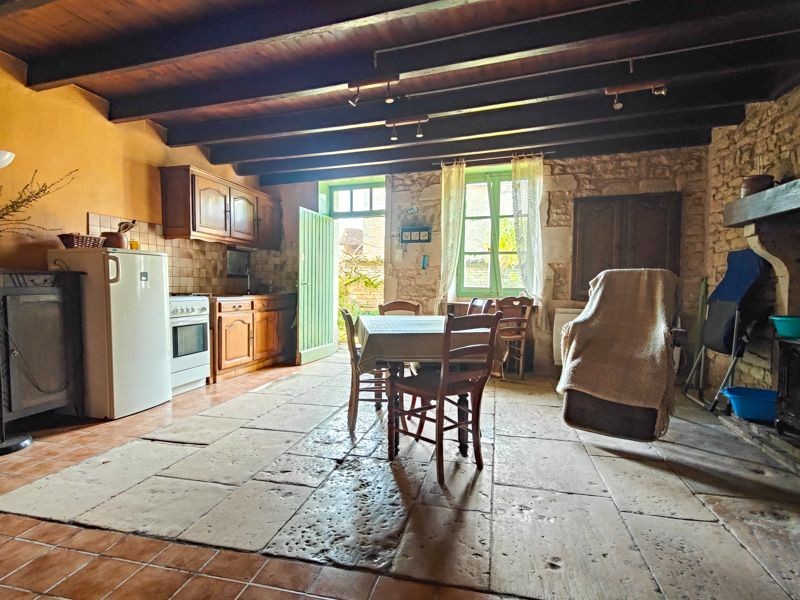 Vente Maison à Sauzé-Vaussais 5 pièces