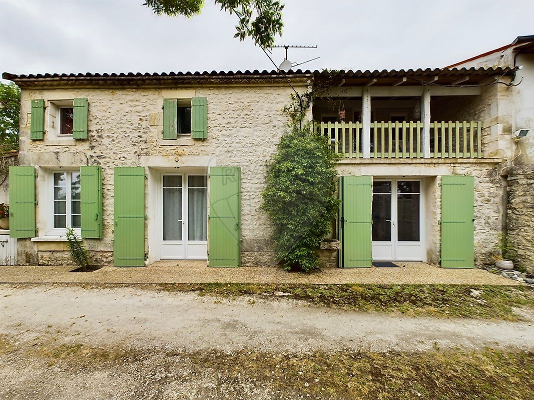Vente Maison à Breuillet 12 pièces